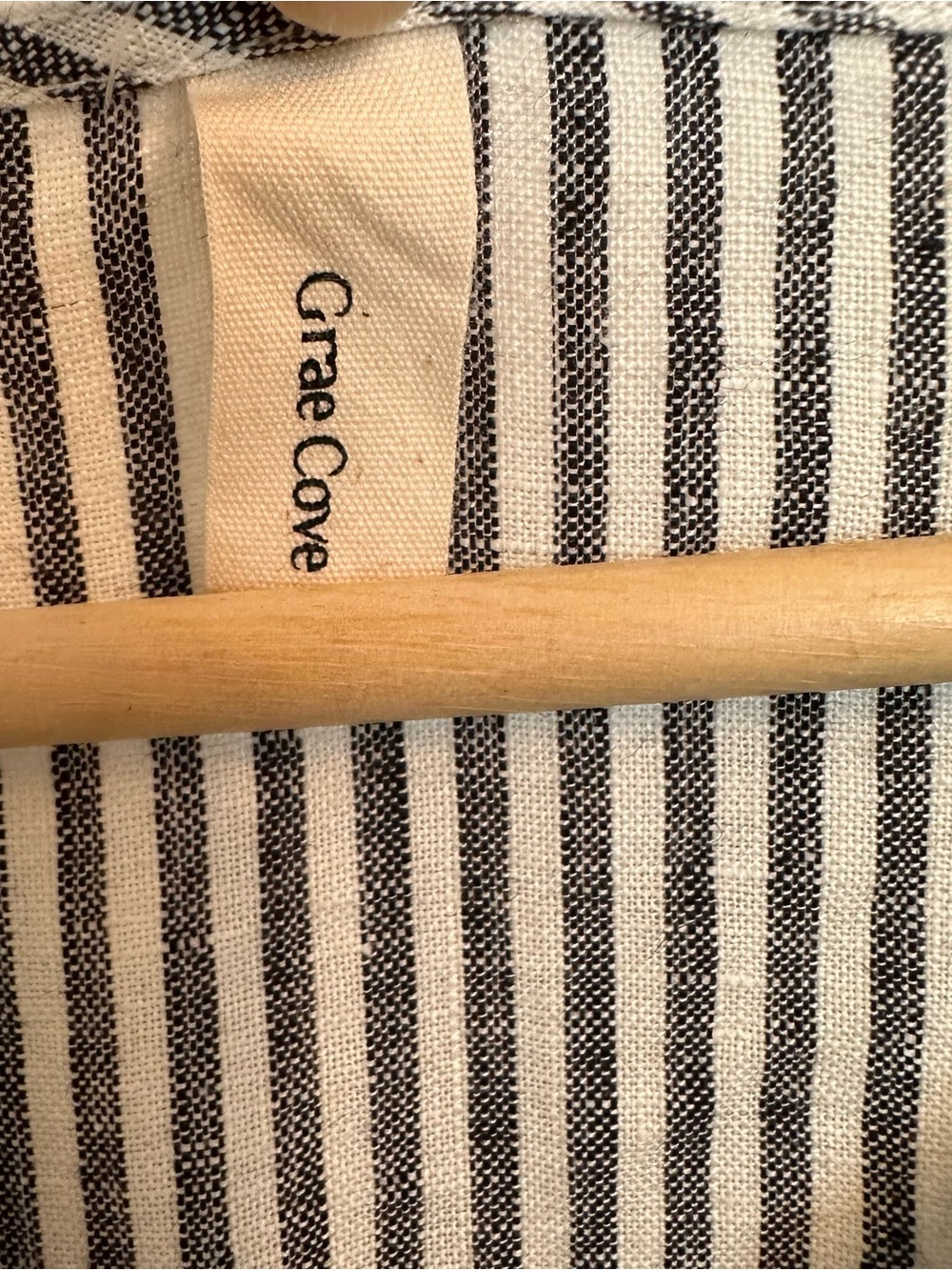 Grae Cove Linen Stripped Dress - Picture 3 of 6